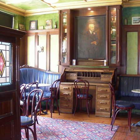O'Neills Victorian Pub & Townhouse Hotel Dublino Esterno foto